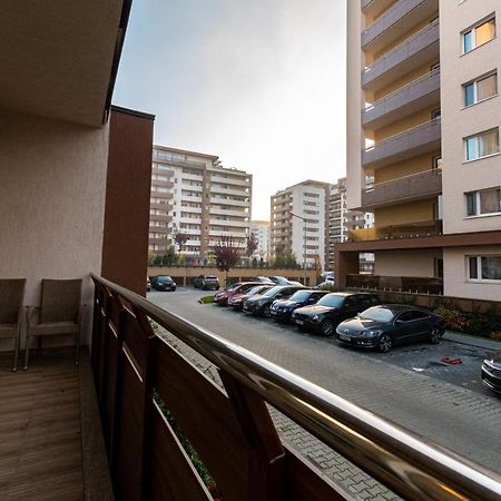 Yan Apartment - Near Mall & Free Private Parking Braşov Eksteriør billede